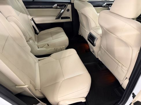 Used 2023 Lexus GX 460 Premium AWD/4WD image 43
