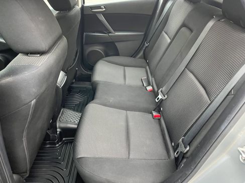 Used 2013 MAZDA MAZDA3 i Touring image 16