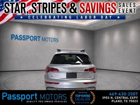 Used 2023 Audi Q5 2.0T Premium w/ Convenience Package AWD/4WD image 3