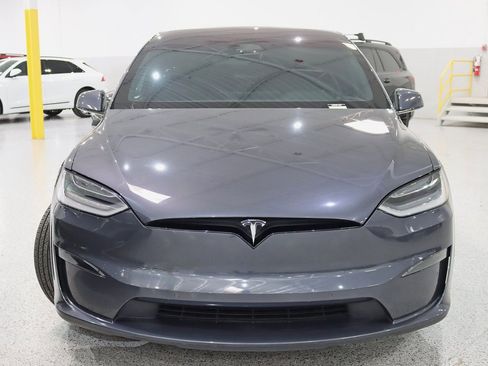 Used 2022 Tesla Model X Plaid image 7