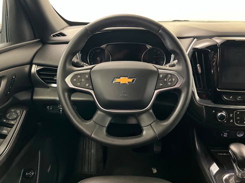 Used 2023 Chevrolet Traverse Premier AWD/4WD image 12
