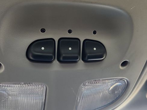 Used 2008 Saturn Aura XR image 9