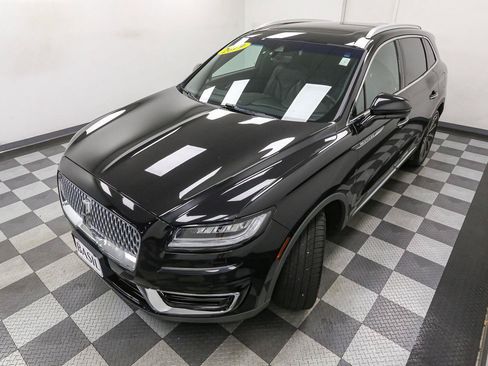 Used 2019 Lincoln Nautilus Reserve w/ Driver Assistance Package AWD/4WD image 6