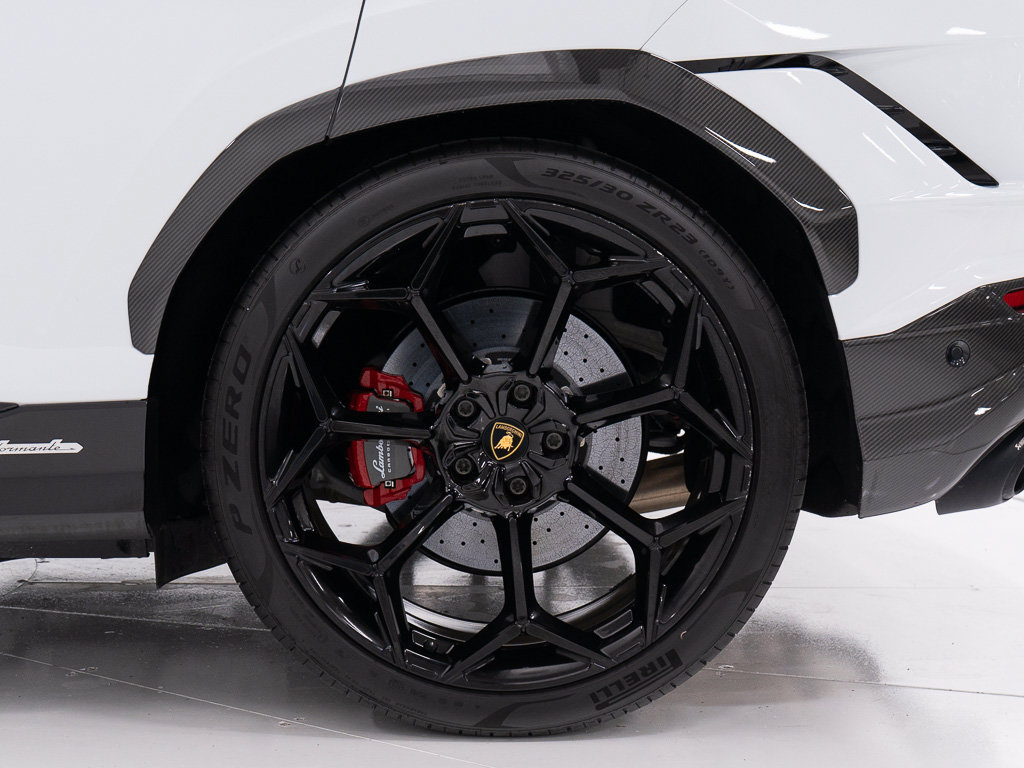Used 2024 Lamborghini Urus Performante AWD/4WD image 43