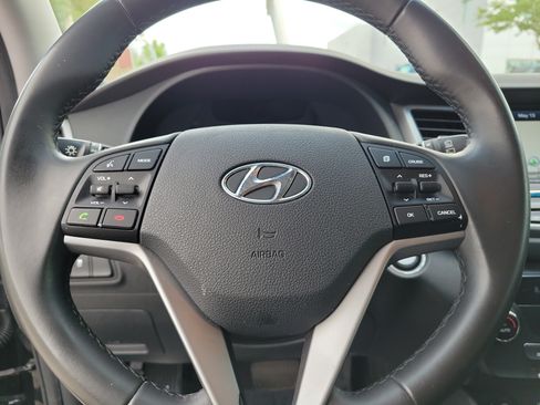 Used 2018 Hyundai Tucson SEL Plus w/ Cargo Package FWD image 21
