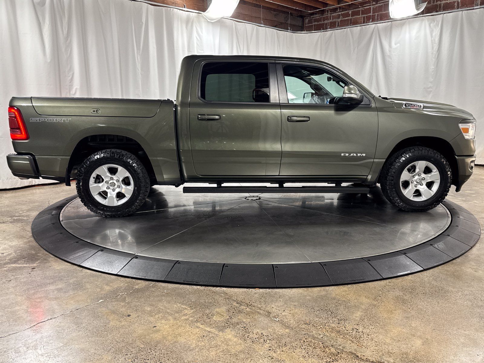 Used 2020 RAM 1500 Big Horn AWD/4WD image 6