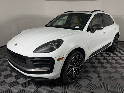 New 2026 Porsche Macan Turbo image 1