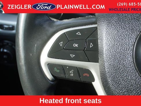 Used 2016 Jeep Cherokee Limited image 25