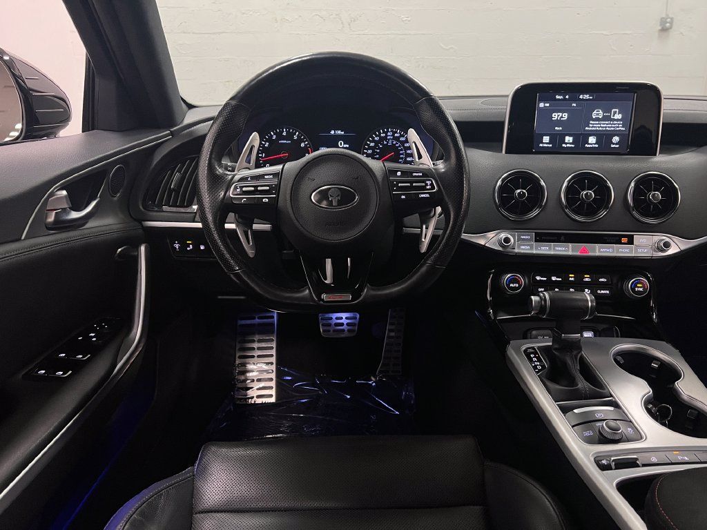 Used 2019 Kia Stinger GT AWD/4WD image 15