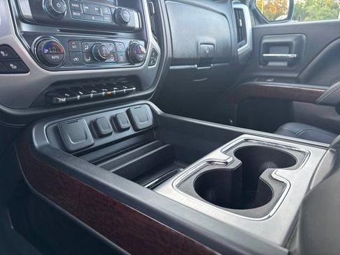 Used 2018 GMC Sierra 1500 SLT AWD/4WD image 14