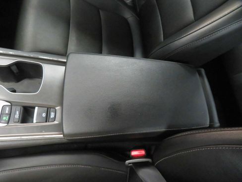 Used 2021 Honda Accord Sport image 43