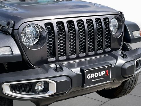 Used 2023 Jeep Gladiator Sport w/ Off Road Group AWD/4WD image 26