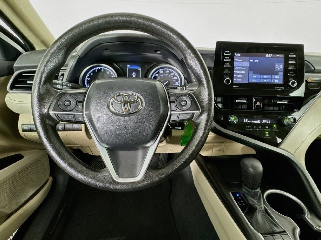 Used 2023 Toyota Camry LE FWD image 10