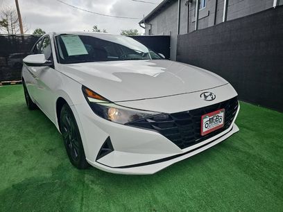 Used 2023 Hyundai Elantra Blue