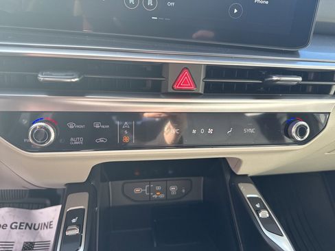 New 2025 Kia Sorento S image 45