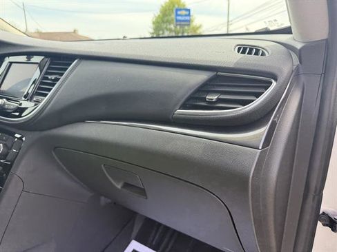 Used 2022 Buick Encore Preferred w/ Safety Package image 13