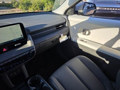 Used 2025 Hyundai Ioniq 5 SEL image 33