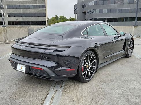 Used 2025 Porsche Taycan 4S image 4