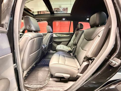 Used 2020 Cadillac XT6 Sport AWD/4WD image 37