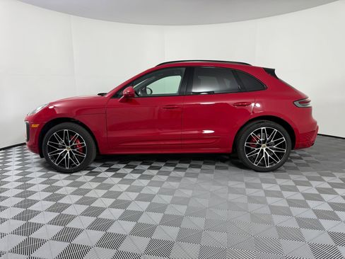 New 2026 Porsche Macan S image 2