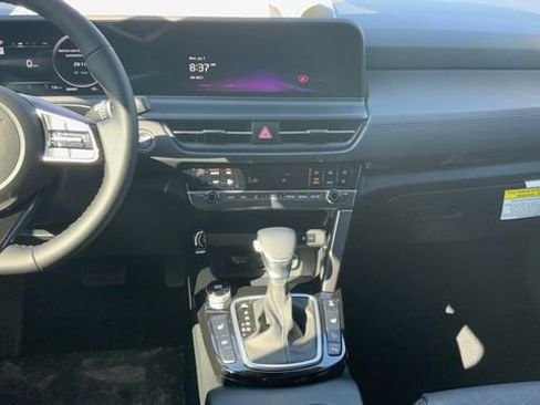 Certified 2025 Kia Seltos SX image 29