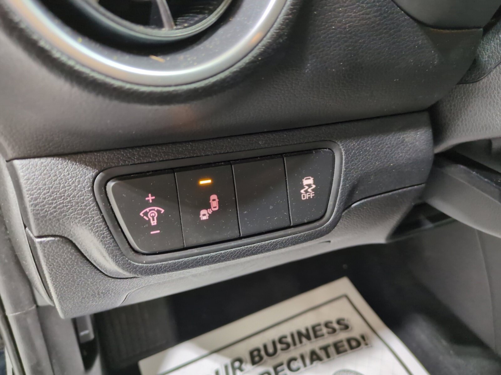 Certified 2023 Kia Forte LXS w/ LXS Technology Package FWD image 17