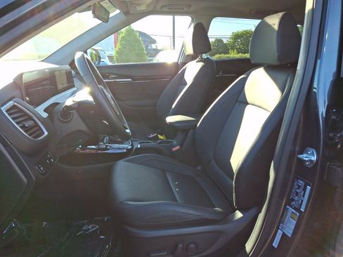 Used 2025 Kia Seltos EX w/ EX Sunroof Package AWD/4WD image 14