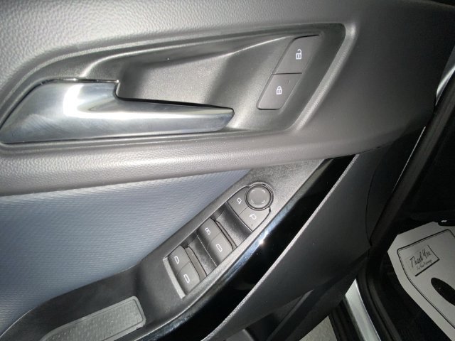 Used 2026 Chevrolet Equinox LT w/ Midnight Edition FWD image 13