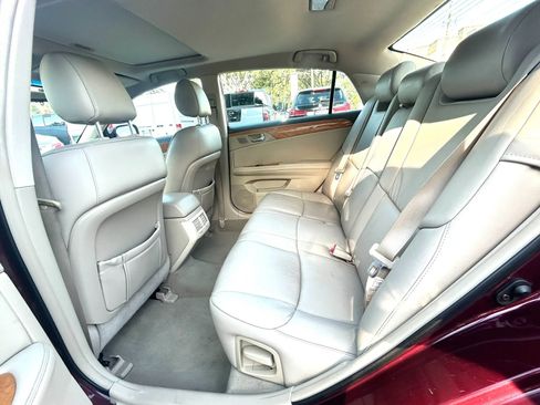 Used 2006 Toyota Avalon XLS FWD image 12