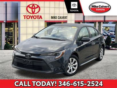 Certified 2025 Toyota Corolla LE