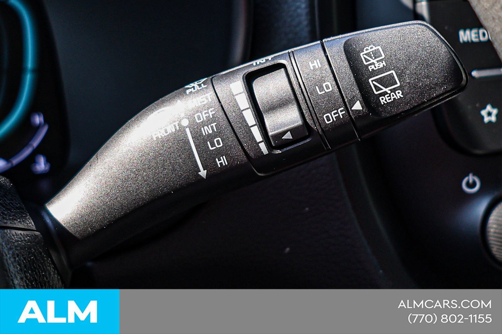 Used 2025 Kia Soul LX w/ LX Technology Package FWD image 25