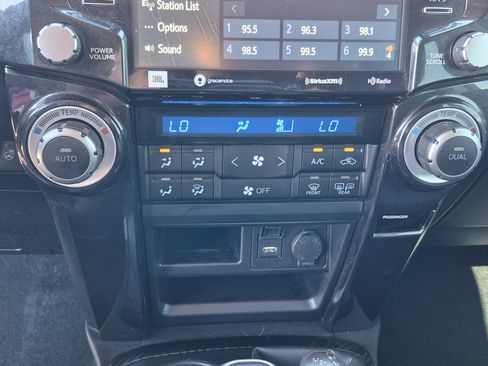 Used 2023 Toyota 4Runner TRD Pro AWD/4WD image 31