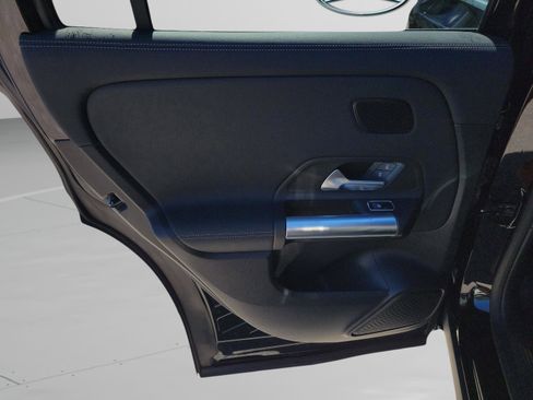 Certified 2025 Mercedes-Benz GLA 250 image 26