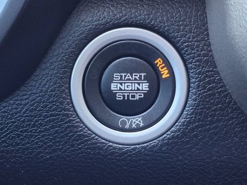 Certified 2023 RAM 2500 Laramie AWD/4WD image 24