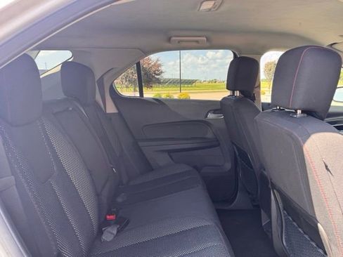 Used 2011 Chevrolet Equinox LT w/ Cargo Management Package FWD image 25