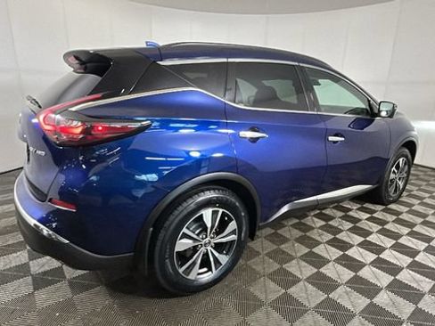 Used 2021 Nissan Murano SV AWD/4WD image 2