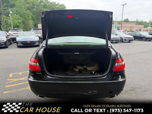 Used 2012 Mercedes-Benz E 350 4MATIC Sedan image 16