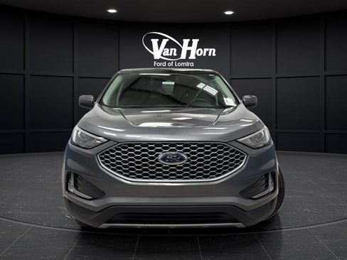 Used 2024 Ford Edge SEL w/ Convenience Package AWD/4WD image 2