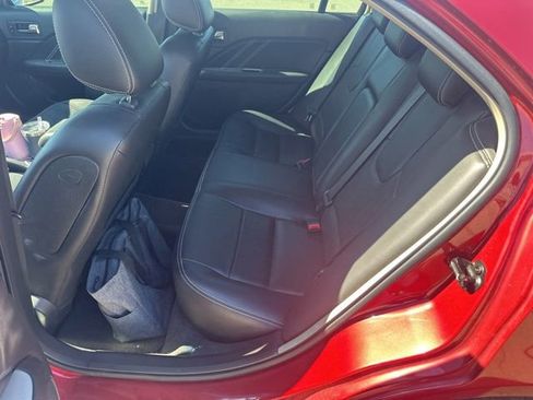 Used 2010 Ford Fusion Sport FWD image 7