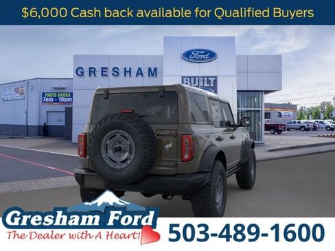 New 2025 Ford Bronco Badlands w/ Sasquatch Package AWD/4WD image 9