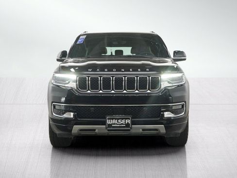 Used 2023 Jeep Wagoneer Series II AWD/4WD image 8