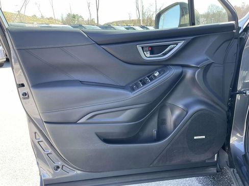 Used 2020 Subaru Forester Limited w/ Popular Package #3 AWD/4WD image 5