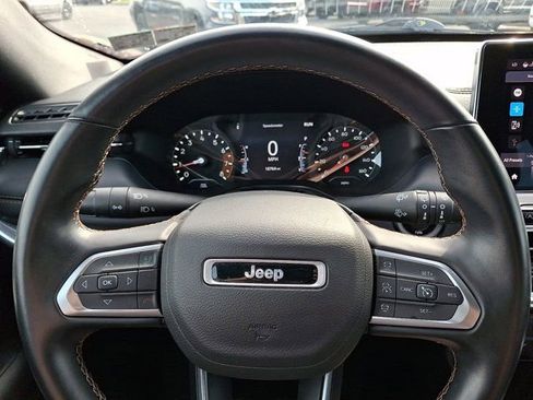 Certified 2022 Jeep Compass Limited image 23