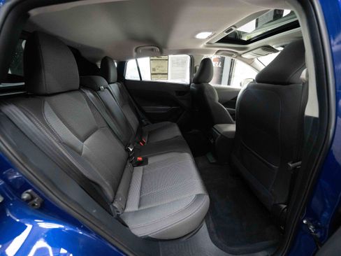 Used 2024 Subaru Crosstrek 2.0i Premium AWD/4WD image 25