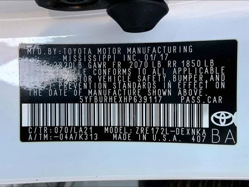 Used 2017 Toyota Corolla XLE FWD image 37