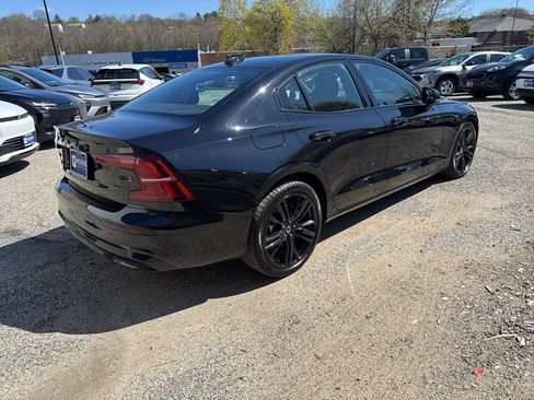Used 2023 Volvo S60 B5 Plus w/ Climate Package AWD/4WD image 7