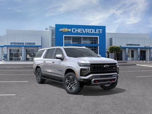 New 2026 Chevrolet Suburban Z71 w/ Z71 Off-Road Package AWD/4WD image 9
