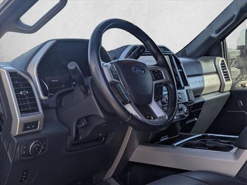 Used 2022 Ford F250 Lariat w/ Lariat Value Package image 9