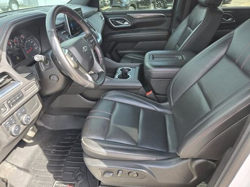 Used 2021 Chevrolet Tahoe RST w/ Luxury Package AWD/4WD image 34