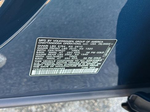 Used 2022 Volkswagen Atlas SE image 32